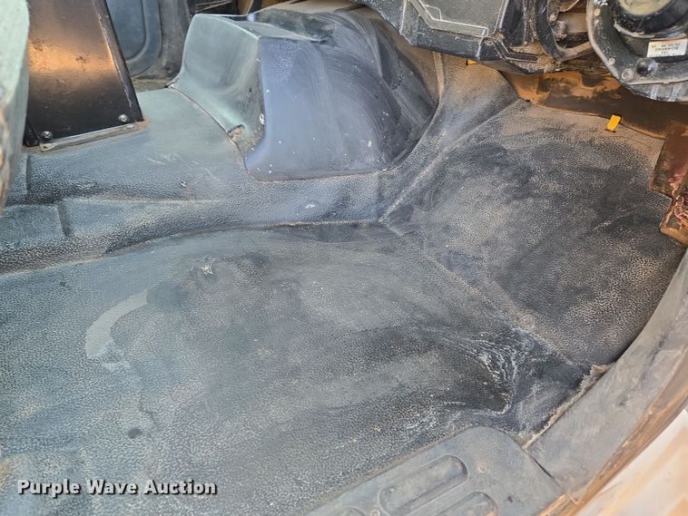 image for item DT7088 1998 GMC C7H042 dump truck