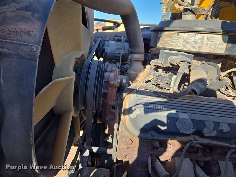 image for item DT7088 1998 GMC C7H042 dump truck