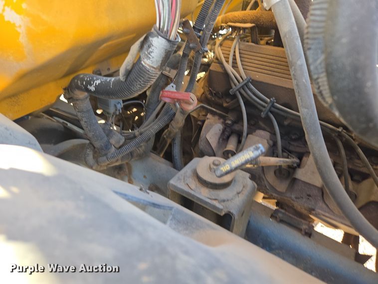 image for item DT7088 1998 GMC C7H042 dump truck