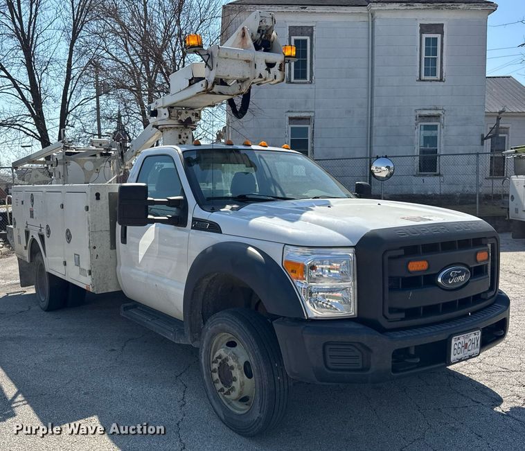 image for item DU3364 2015 Ford F450 Super Duty XL bucket truck
