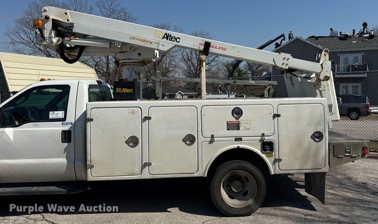 image for item DU3364 2015 Ford F450 Super Duty XL bucket truck