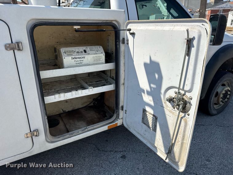 image for item DU3364 2015 Ford F450 Super Duty XL bucket truck