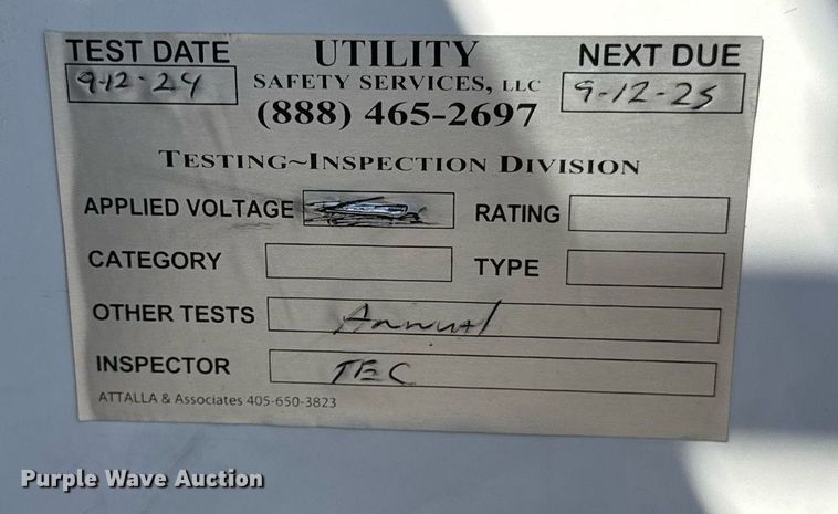 image for item DU3364 2015 Ford F450 Super Duty XL bucket truck