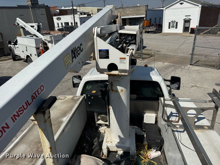 image for item DU3364 2015 Ford F450 Super Duty XL bucket truck