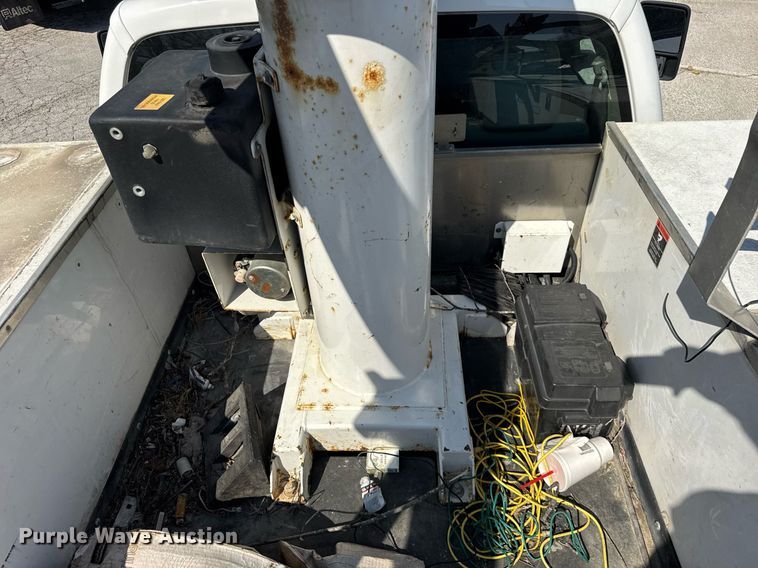 image for item DU3364 2015 Ford F450 Super Duty XL bucket truck