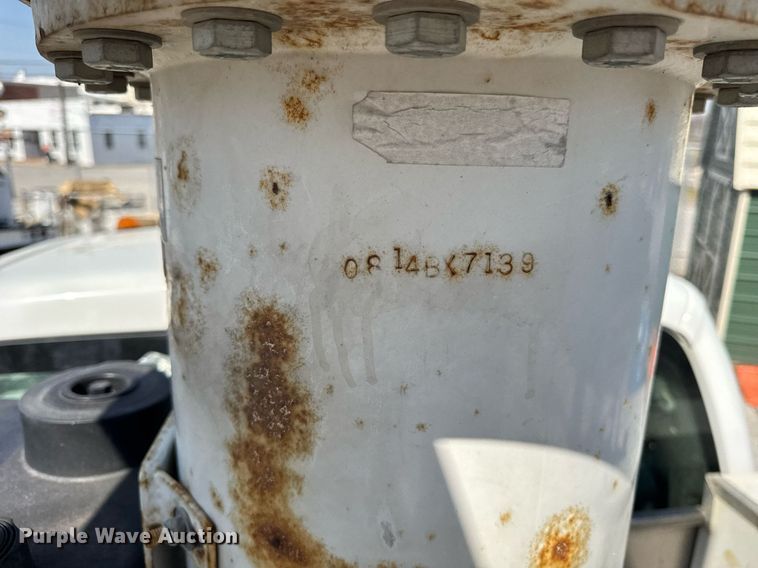 image for item DU3364 2015 Ford F450 Super Duty XL bucket truck