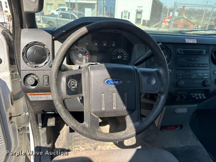 image for item DU3364 2015 Ford F450 Super Duty XL bucket truck