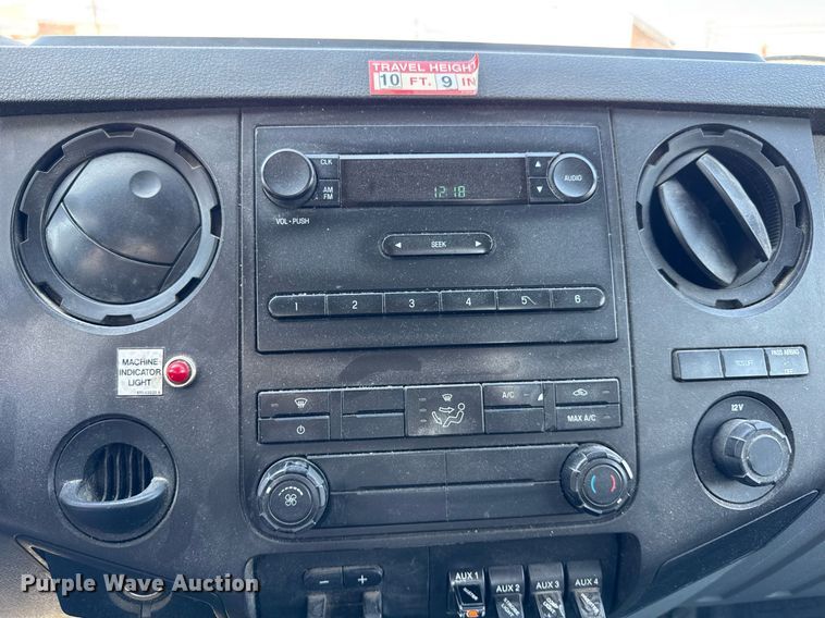 image for item DU3364 2015 Ford F450 Super Duty XL bucket truck