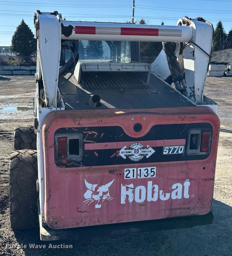 image for item DU3389 2013 Bobcat S770 skid steer loader