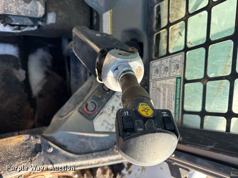 image for item DU3389 2013 Bobcat S770 skid steer loader