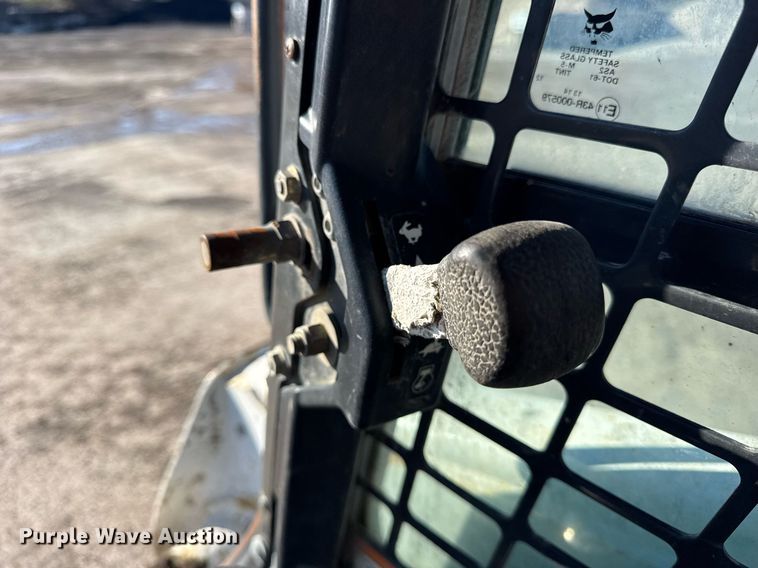 image for item DU3389 2013 Bobcat S770 skid steer loader