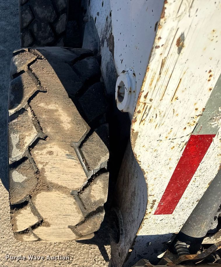 image for item DU3389 2013 Bobcat S770 skid steer loader