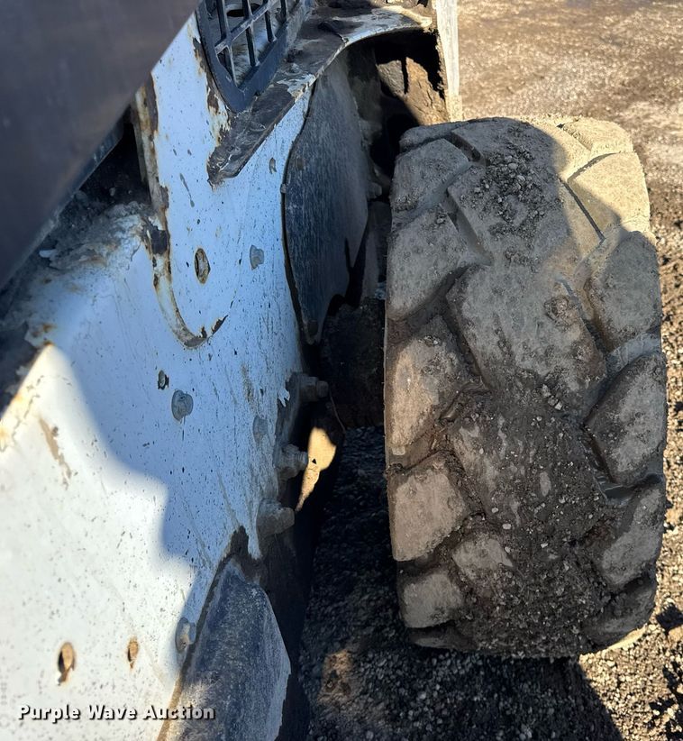 image for item DU3389 2013 Bobcat S770 skid steer loader
