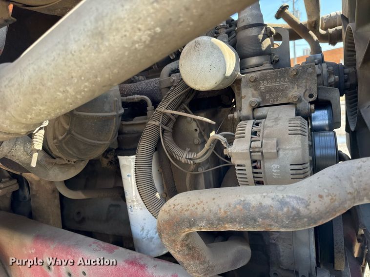 image for item DU3411 1995 Ford LNT8000 dump truck