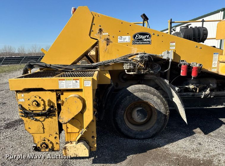 image for item DU3417 2007 Etnyer Quad chip spreader