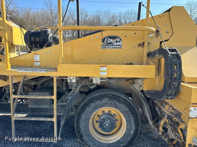 image for item DU3417 2007 Etnyer Quad chip spreader