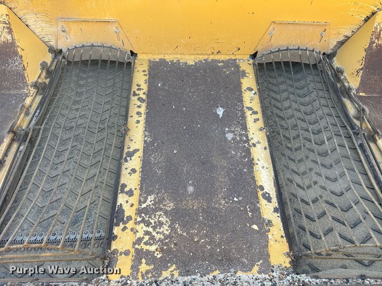 image for item DU3417 2007 Etnyer Quad chip spreader