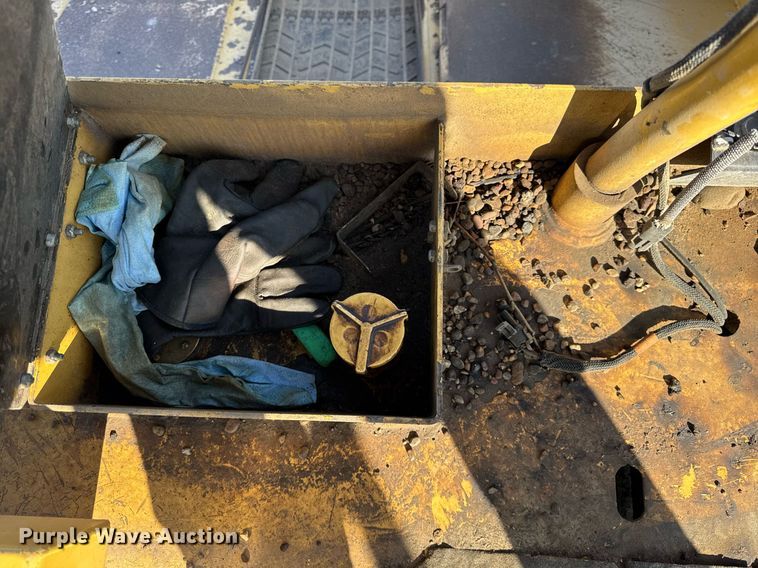 image for item DU3417 2007 Etnyer Quad chip spreader