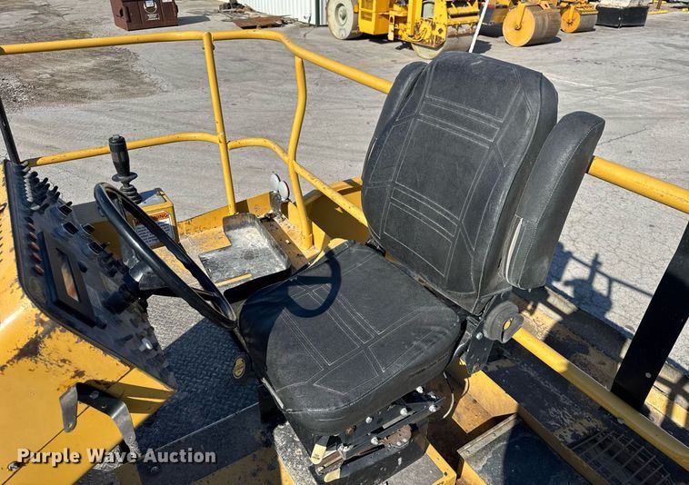 image for item DU3417 2007 Etnyer Quad chip spreader