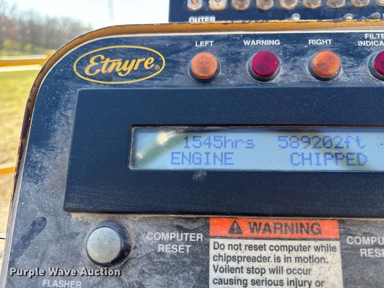 image for item DU3417 2007 Etnyer Quad chip spreader