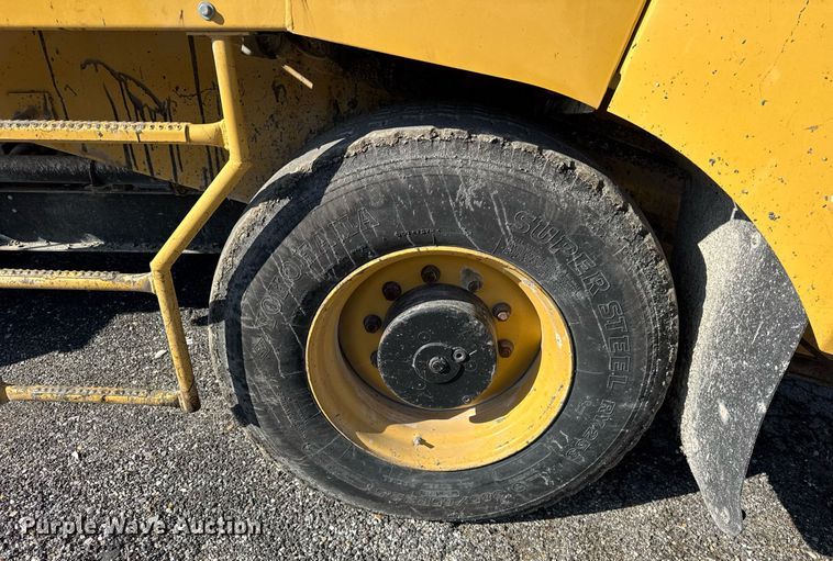 image for item DU3417 2007 Etnyer Quad chip spreader