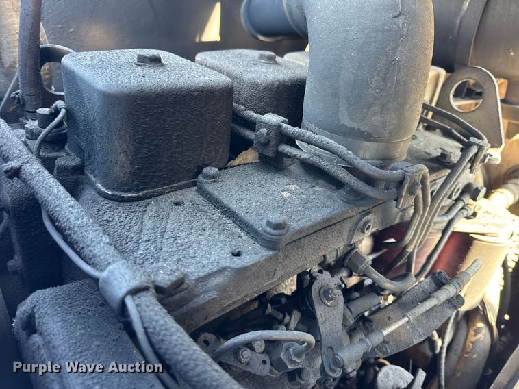 image for item DU3418 Smooth AP934 pneumatic roller