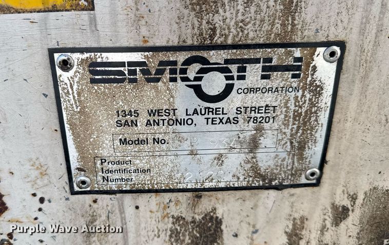 image for item DU3418 Smooth AP934 pneumatic roller