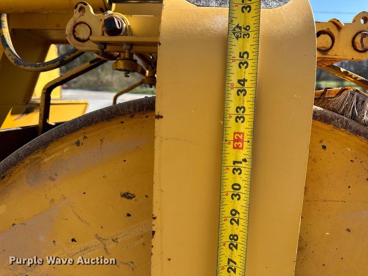 image for item DU3419 2000 Hypac C330B double drum roller