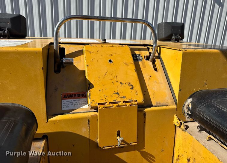 image for item DU3419 2000 Hypac C330B double drum roller