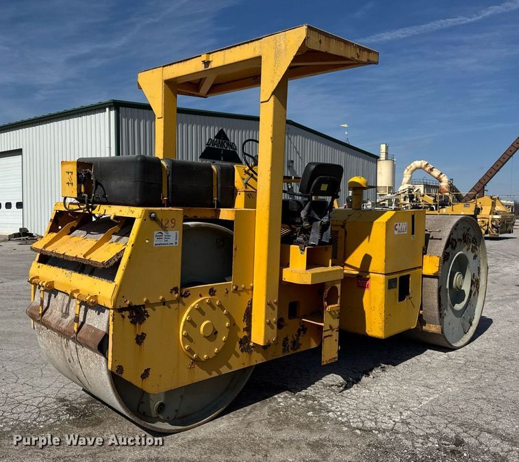 image for item DU3421 Ingram 10-15 Ton double drum roller