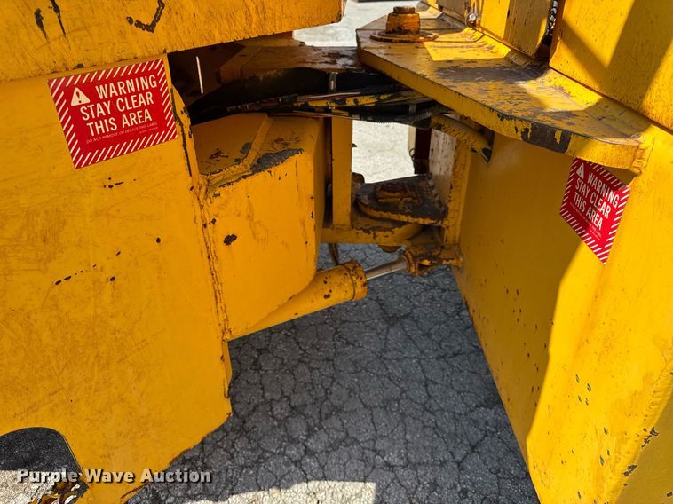 image for item DU3421 Ingram 10-15 Ton double drum roller