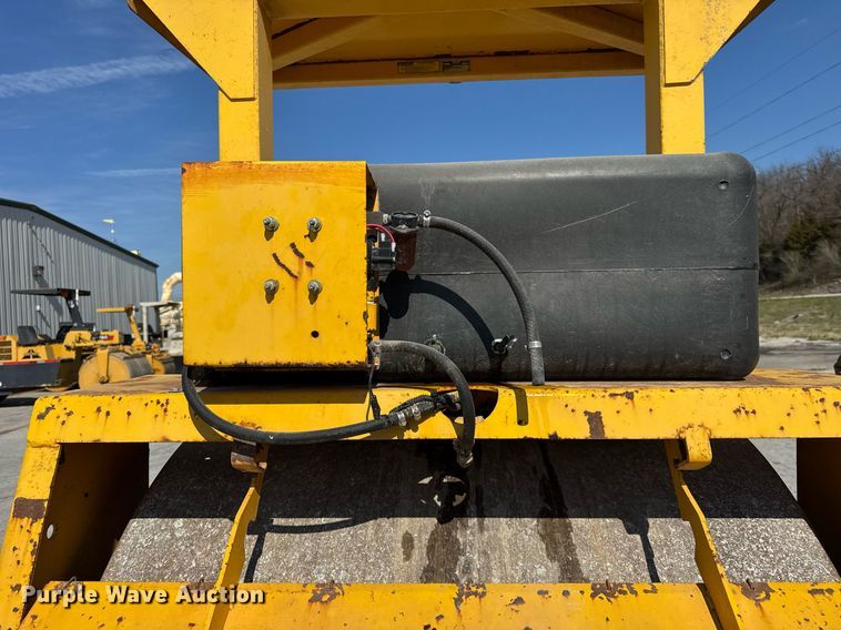 image for item DU3421 Ingram 10-15 Ton double drum roller