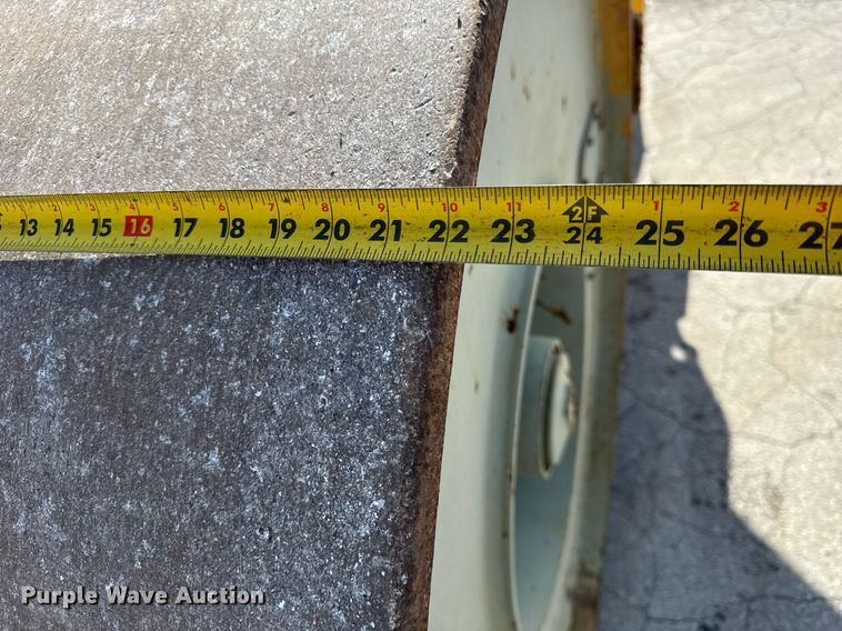 image for item DU3421 Ingram 10-15 Ton double drum roller