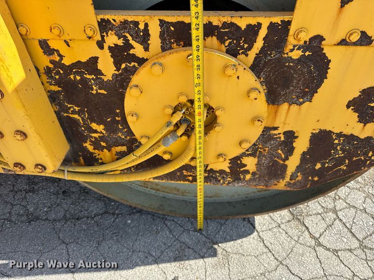 image for item DU3421 Ingram 10-15 Ton double drum roller