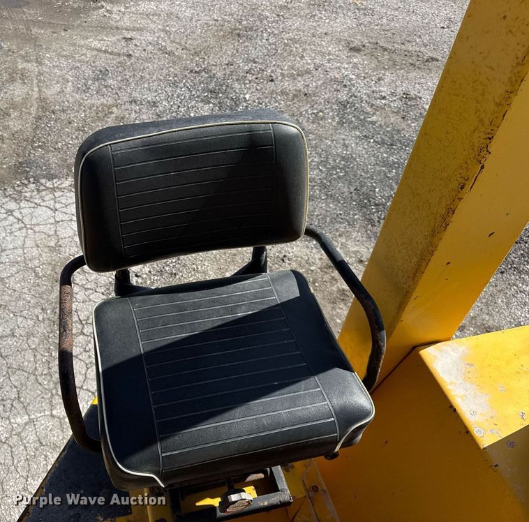 image for item DU3421 Ingram 10-15 Ton double drum roller