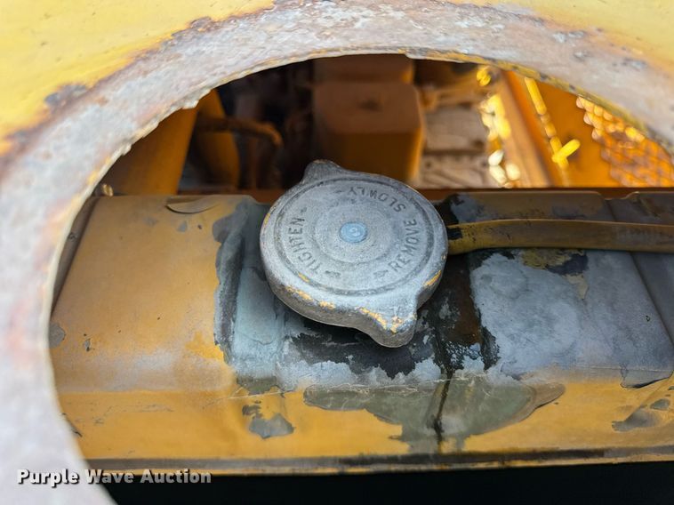 image for item DU3421 Ingram 10-15 Ton double drum roller