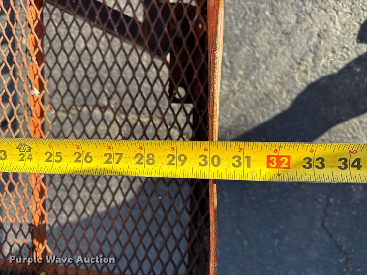 image for item DU3422 2007 JLG E450AJ boom lift