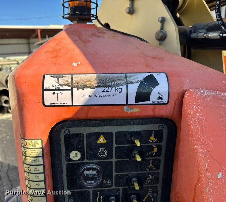 image for item DU3422 2007 JLG E450AJ boom lift