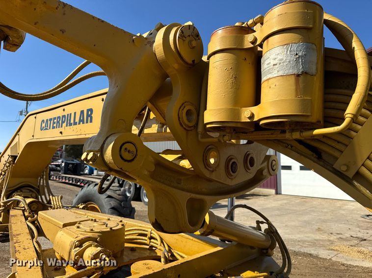 image for item DU3427 1974 Caterpillar 12G motor grader