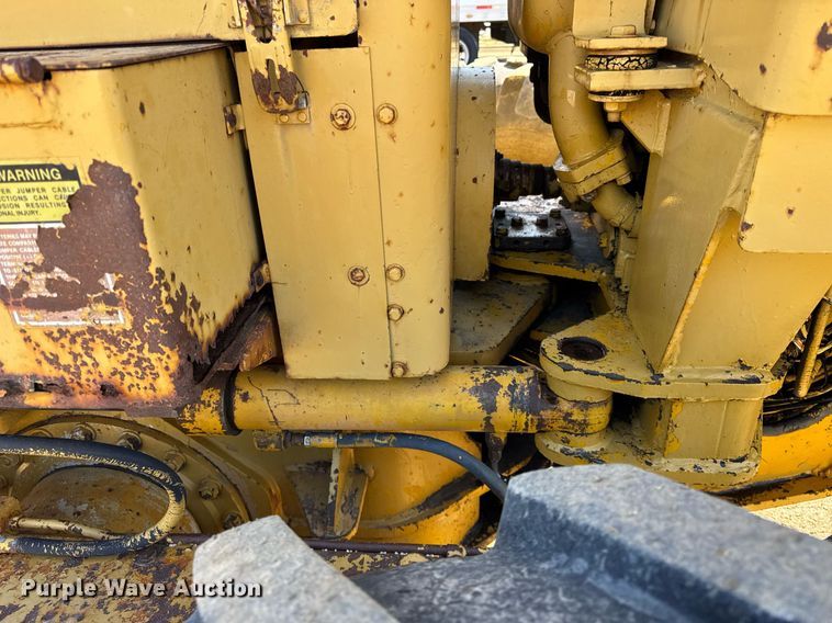 image for item DU3427 1974 Caterpillar 12G motor grader