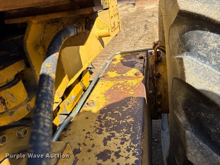 image for item DU3427 1974 Caterpillar 12G motor grader