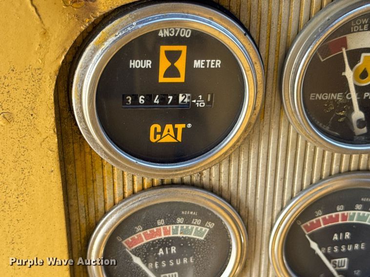 image for item DU3427 1974 Caterpillar 12G motor grader