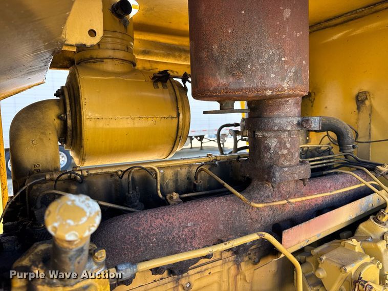 image for item DU3427 1974 Caterpillar 12G motor grader