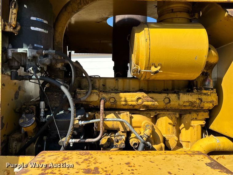 image for item DU3427 1974 Caterpillar 12G motor grader