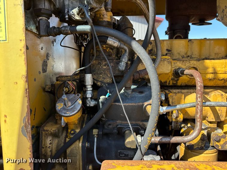 image for item DU3427 1974 Caterpillar 12G motor grader