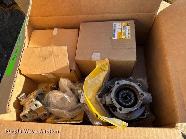 image for item DU3427 1974 Caterpillar 12G motor grader