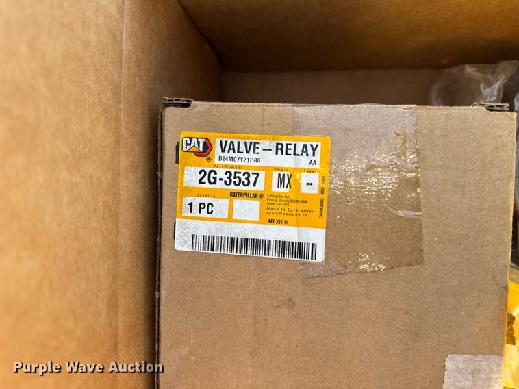 image for item DU3427 1974 Caterpillar 12G motor grader