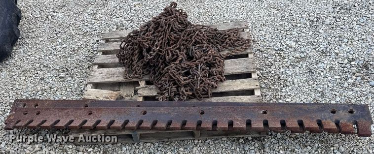 image for item DU3427 1974 Caterpillar 12G motor grader