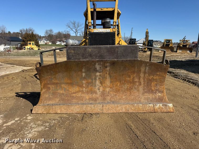 image for item DU3428 1996 Caterpillar D6M XL dozer