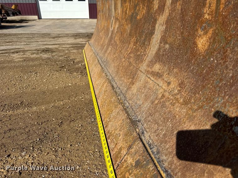 image for item DU3428 1996 Caterpillar D6M XL dozer